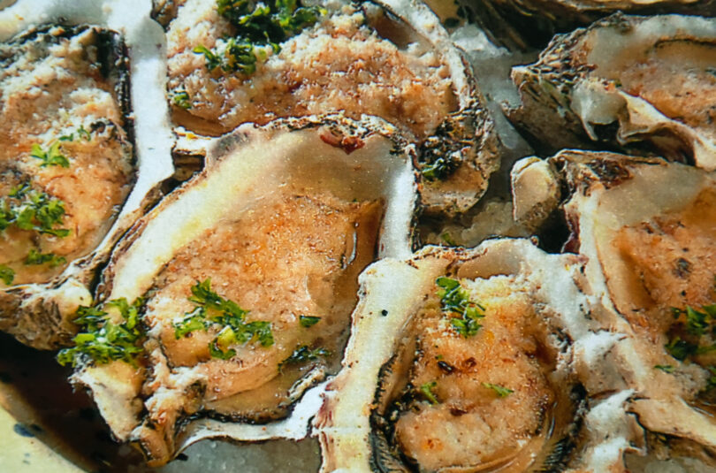 Oysters with lime